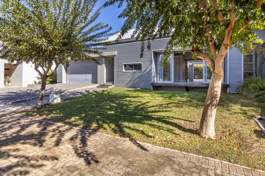 3 Bedroom Property for Sale in Vrykyk Western Cape